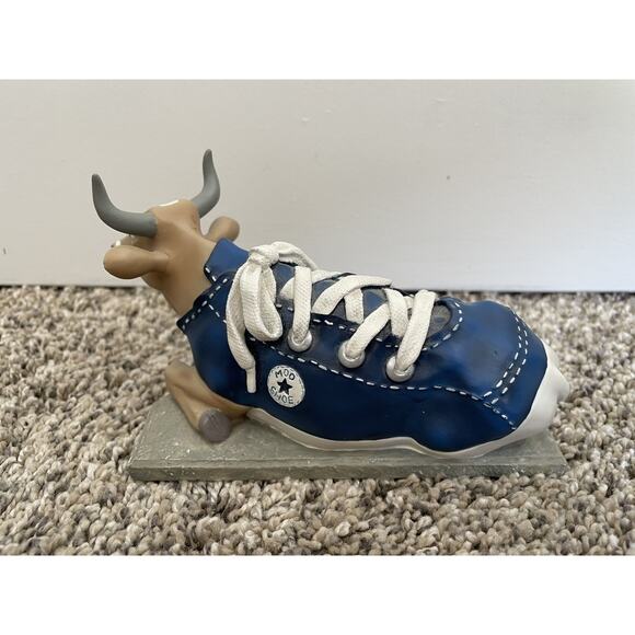 Cow Parade MooShoe Figurine #9125 Vintage 2000 No Box - Picture 3 of 6